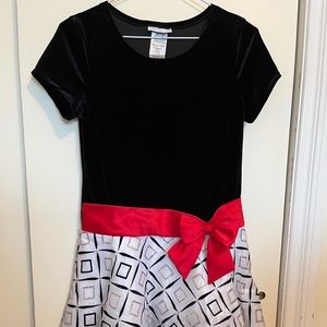 Bonnie Jean Dress Size 16 girls new w/tag